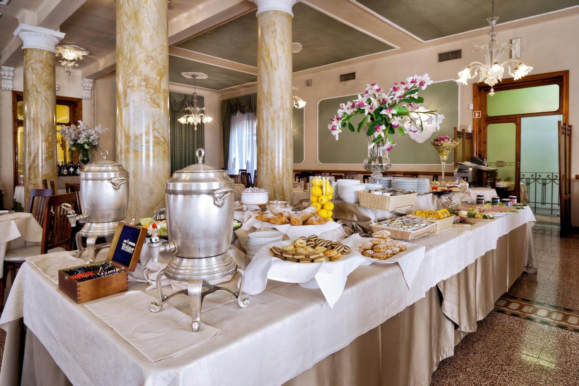 Hotel Ercolini & Savi Montecatini Terme Dış mekan fotoğraf